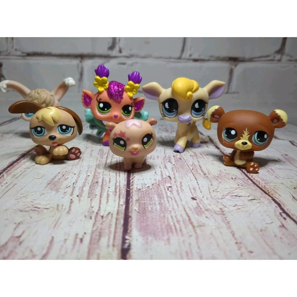 Hasbro LPS Littlest‎ Pet Shop Lot of 6 Figures